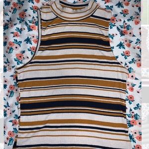 Sleeveless Mock Neck Top